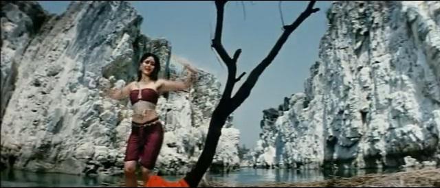 Raat ka Nasha song shot at Bhedaghat Marble Rocks