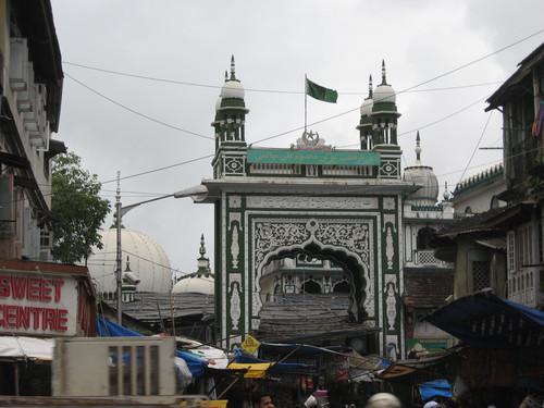 Mahim Dargah