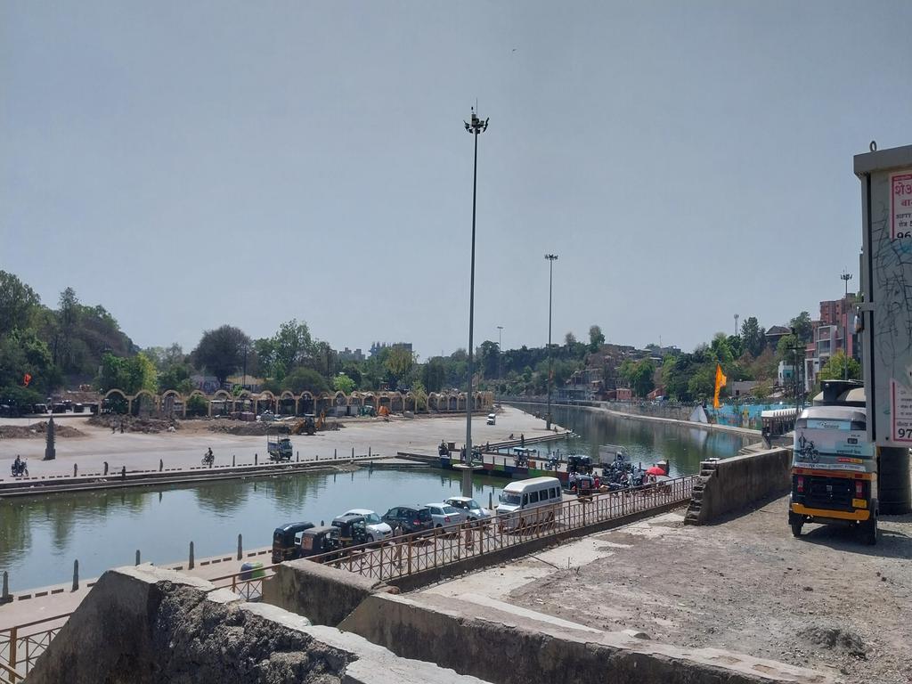 Shinga Ghate Filming at Ganga Ghat| Filmapia - real sites . reel sites