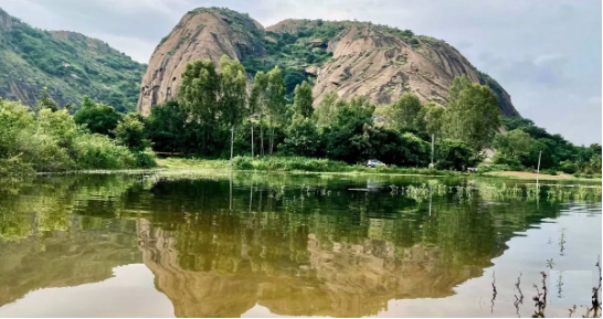Filming at Muthurayanaswamy Betta - Ramanagaram| Filmapia - real sites ...